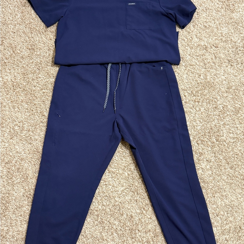 Jaanuu Mens Navy Blue Scrub Set with jogger bottoms